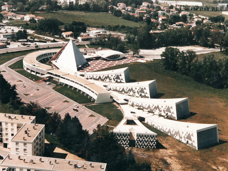 RETOUR à l’école d’archi !